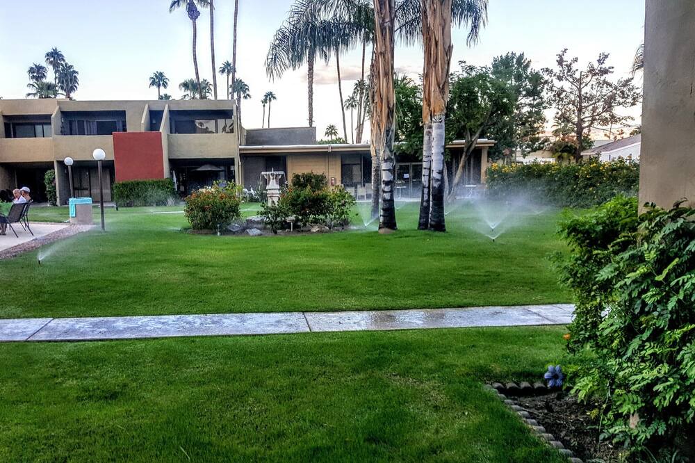 Photo of Outdoor in Twin Palms
