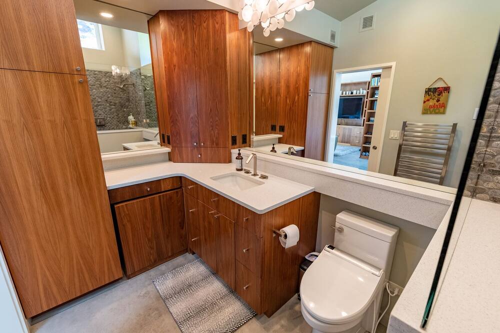 Photo of Bathroom in Ashland