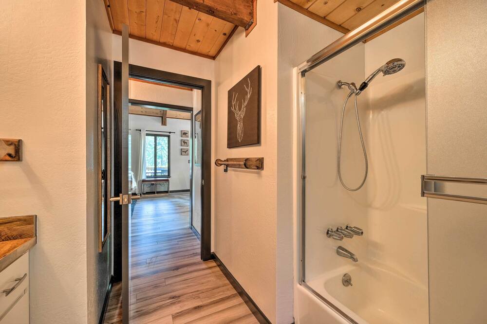 Photo of Bathroom in Arnold