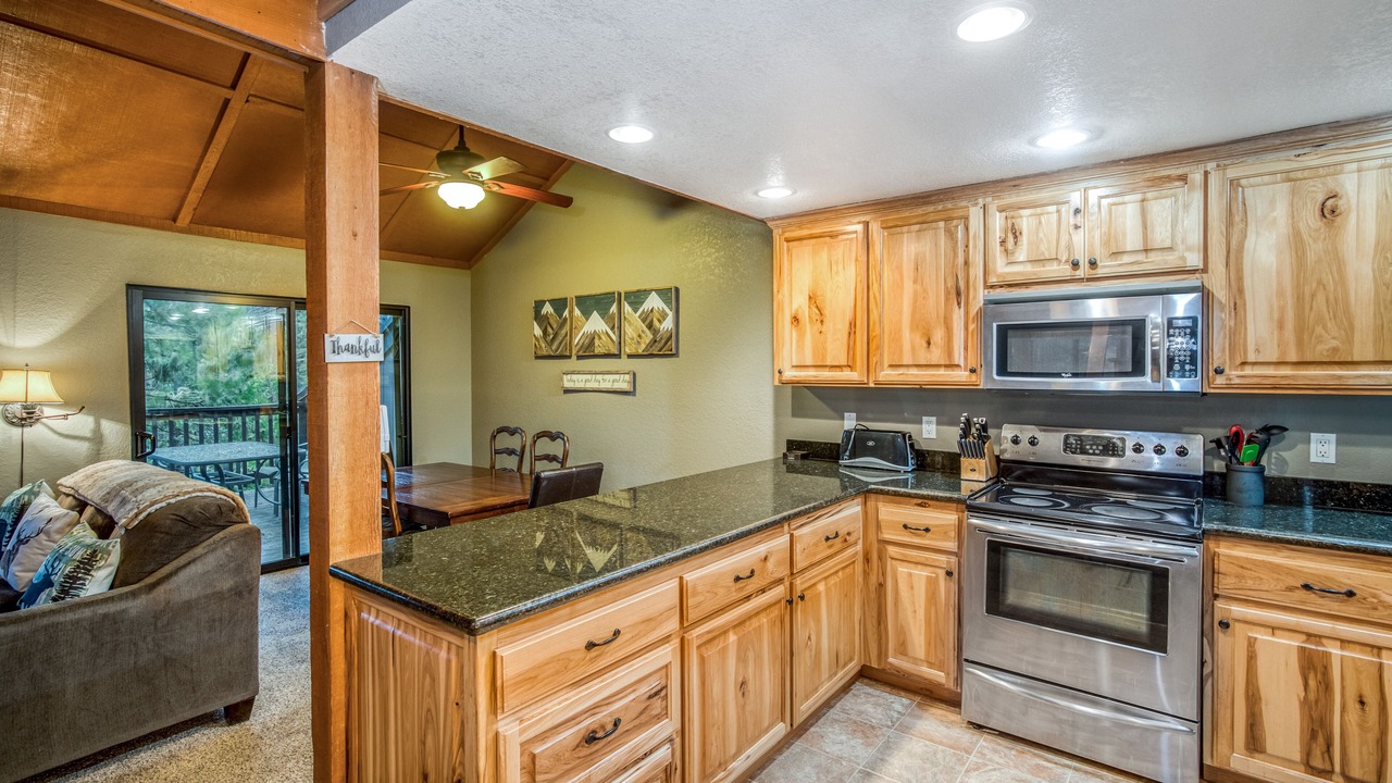 Photo of Kitchen in Shaver Lake