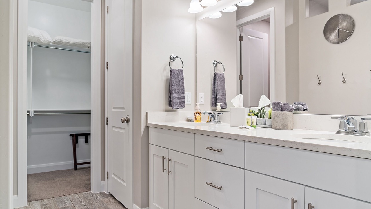 Photo of Others in Washington