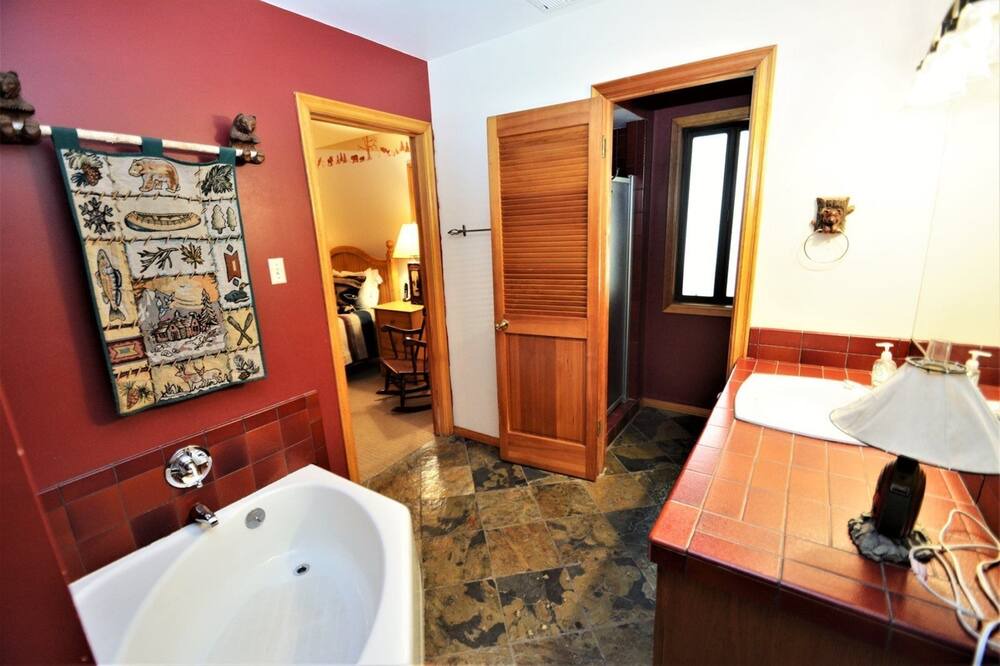 Photo of Bathroom in Bass Lake