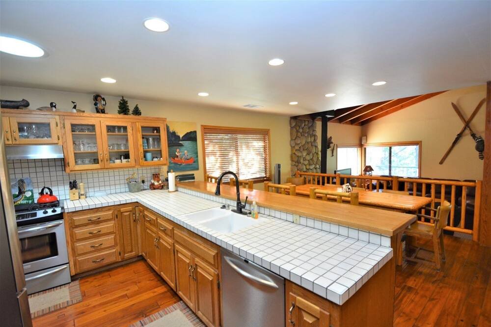 Photo of Kitchen in Bass Lake
