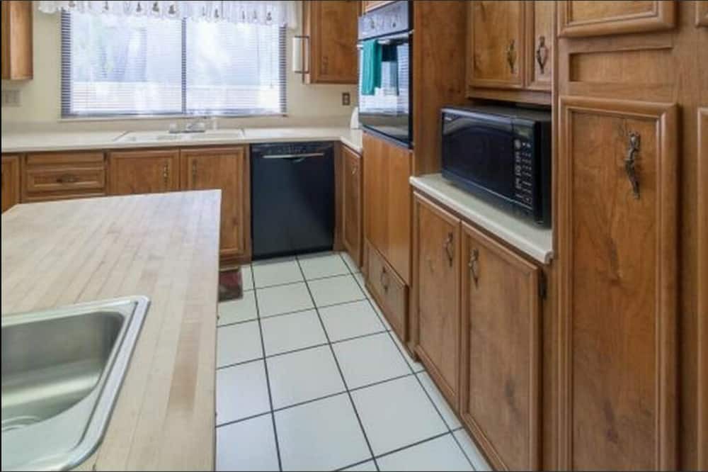 Photo of Kitchen in Bluewater