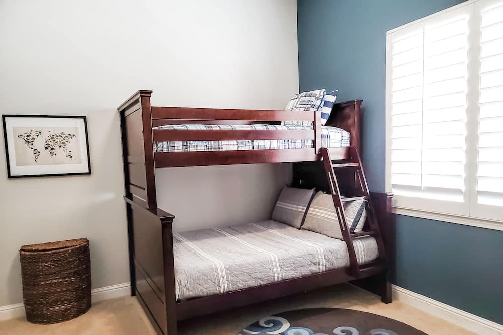 Photo of Bedroom in Arroyo Grande