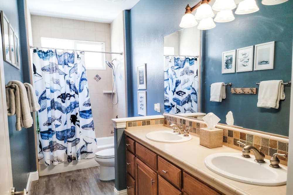 Photo of Bathroom in Arroyo Grande