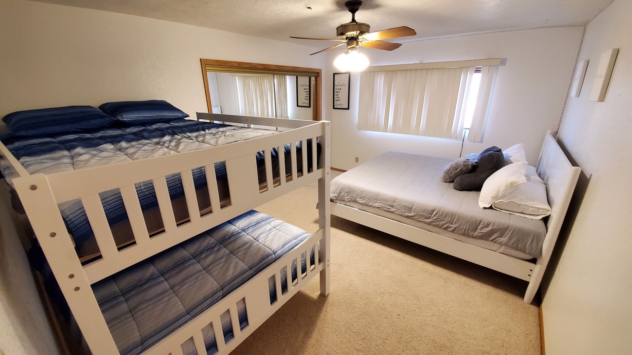 Photo of Bedroom in Bullhead City