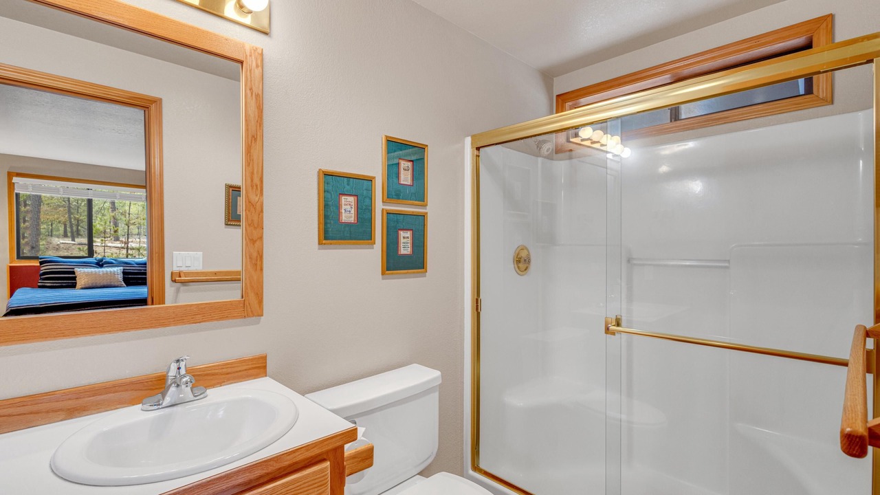 Photo of Bathroom in Sunriver