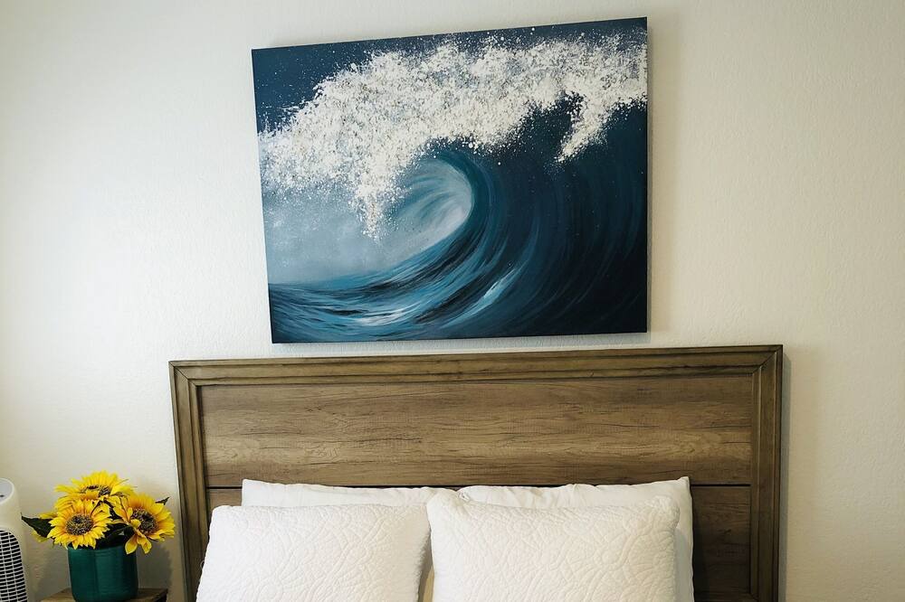 Photo of Bedroom in San Leandro