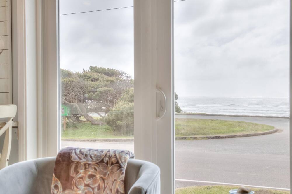 Photo of Bedroom in Roads End