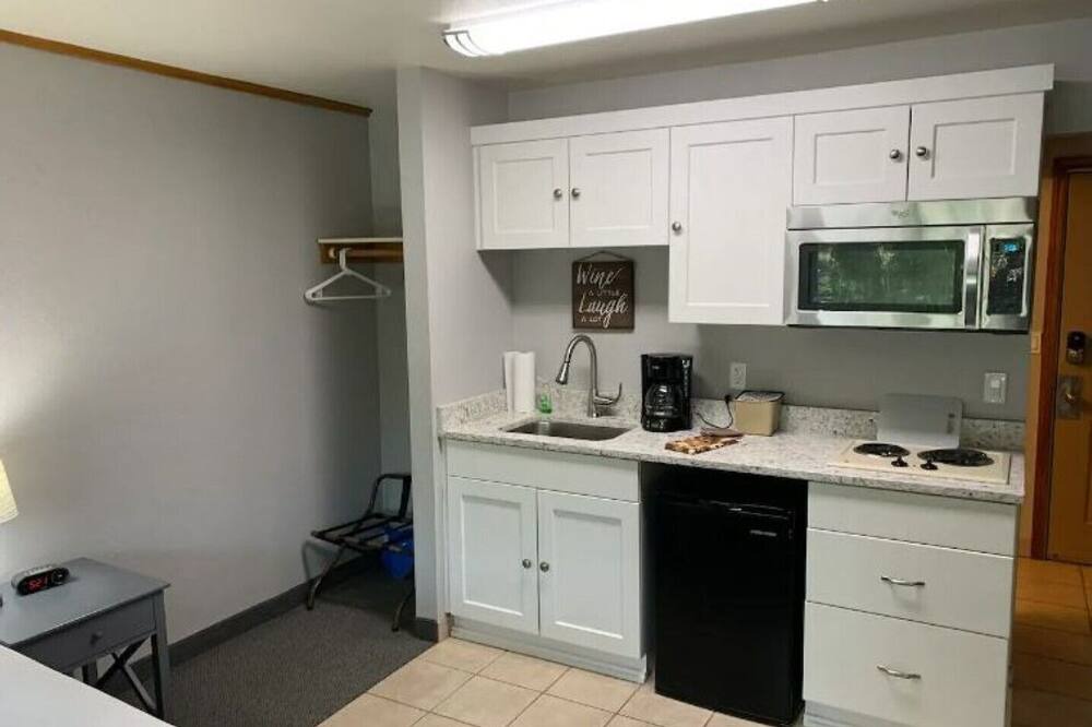 Photo of Bedroom in Bend