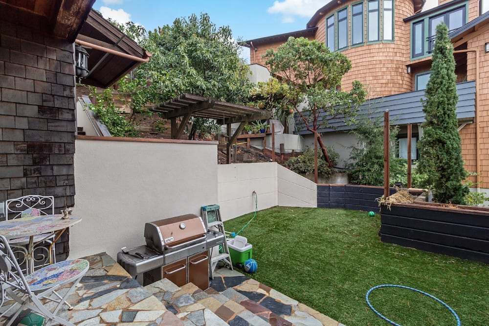Photo of Patio Balcony in Oakland