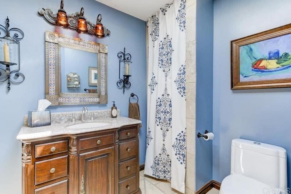 Photo of Bathroom in Morena