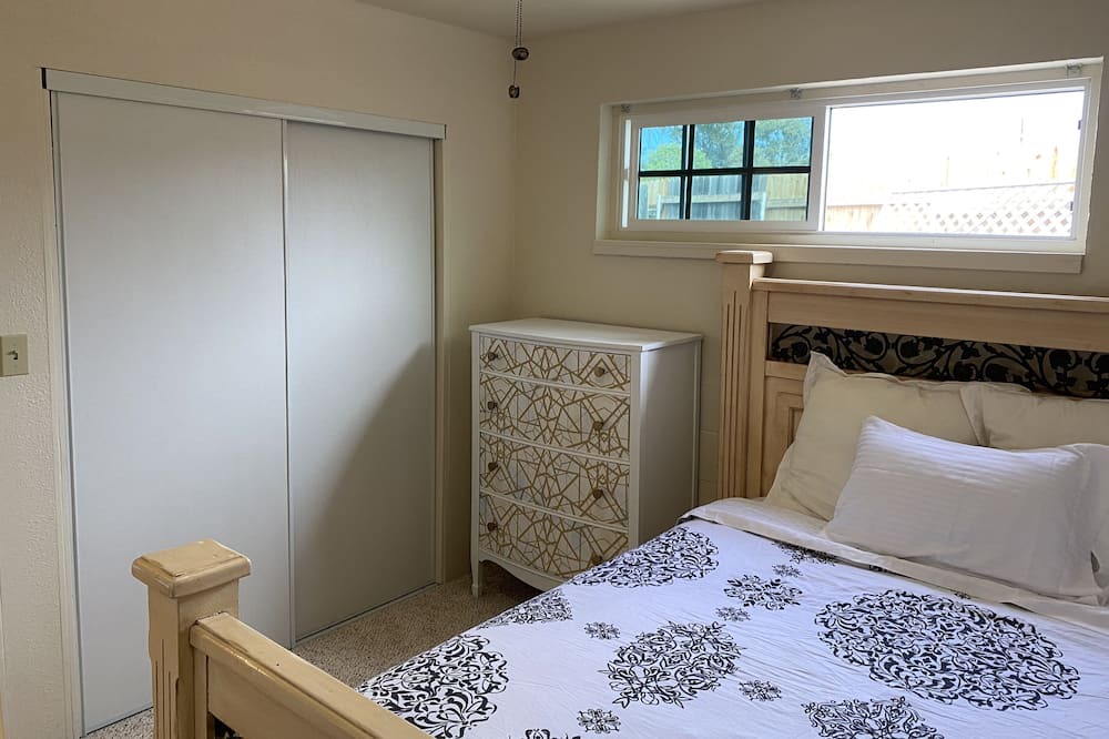 Photo of Bedroom in Arroyo Grande