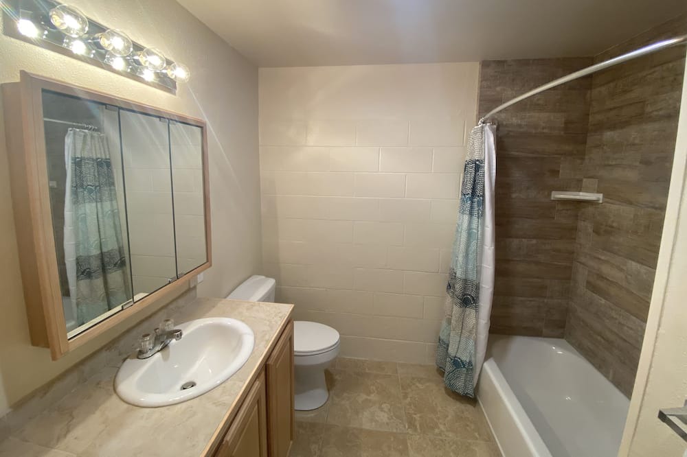 Photo of Bathroom in Arroyo Grande