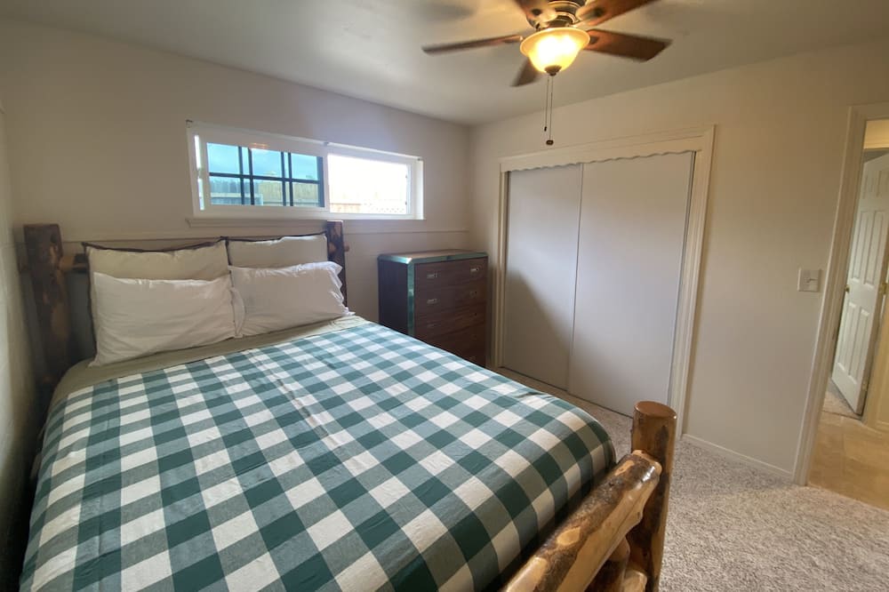 Photo of Bedroom in Arroyo Grande