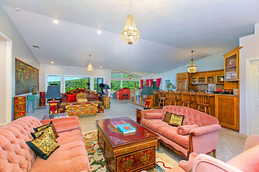 Photo of Livingroom in Descanso