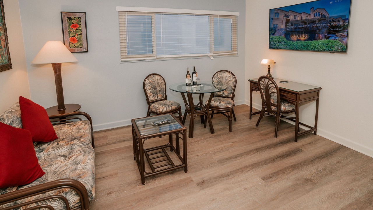 Photo of Bedroom in Village of La Jolla