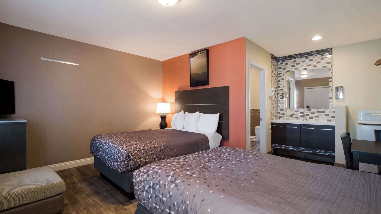 Photo of Bedroom in Indio