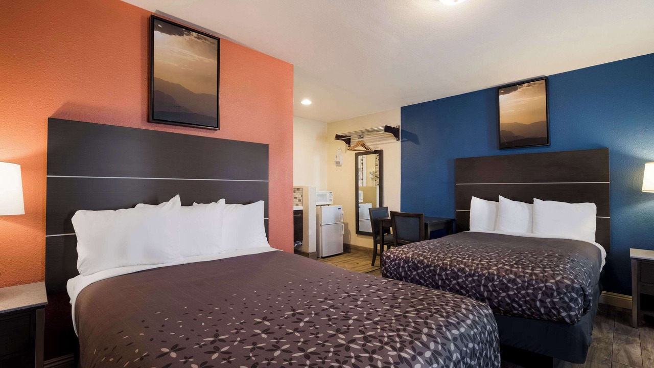 Photo of Bedroom in Indio