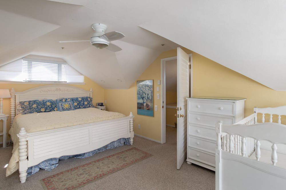 Photo of Bedroom in Morro Bay