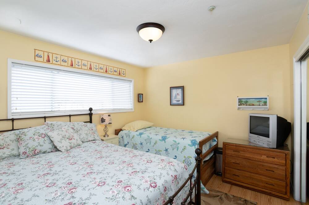 Photo of Bedroom in Morro Bay