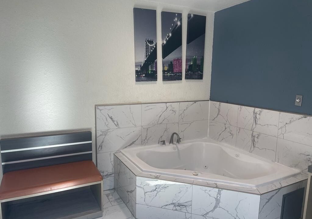 Photo of Bathroom in Southwest Anaheim
