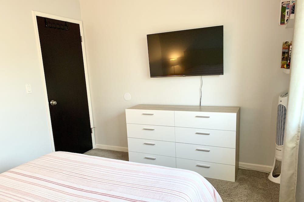 Photo of Bedroom in Vallejo