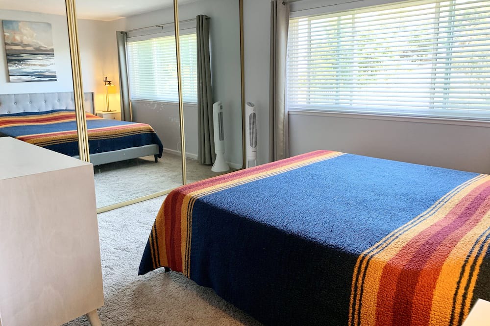 Photo of Bedroom in Vallejo