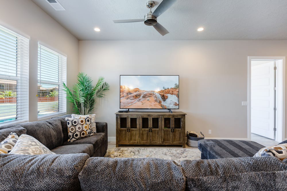Photo of Livingroom in Ivins