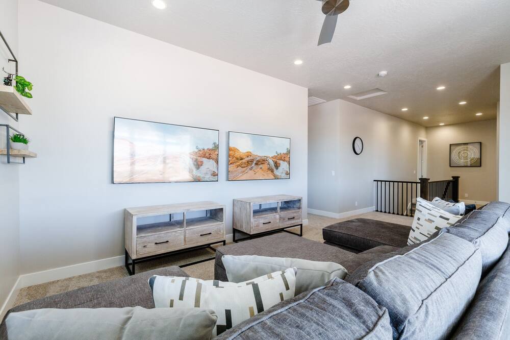 Photo of Livingroom in Ivins