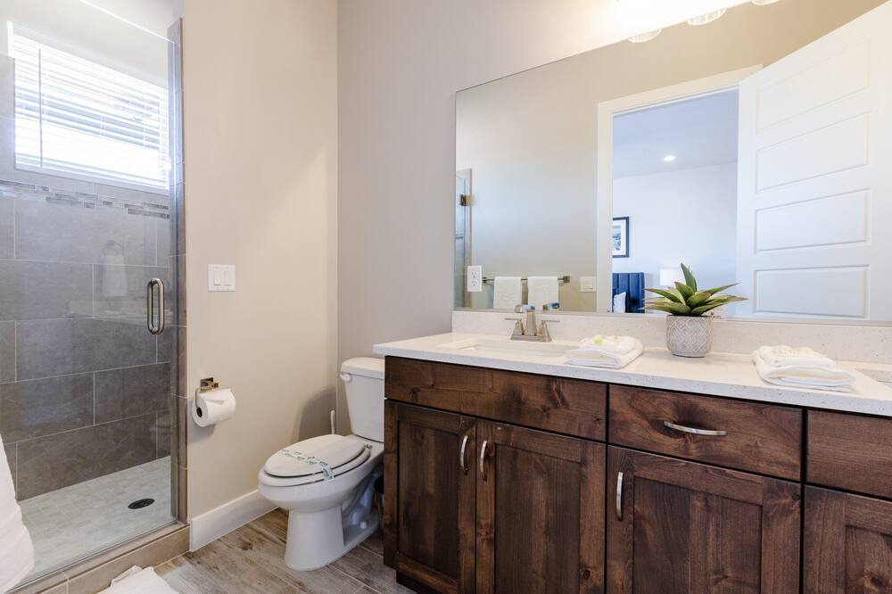 Photo of Bathroom in Ivins