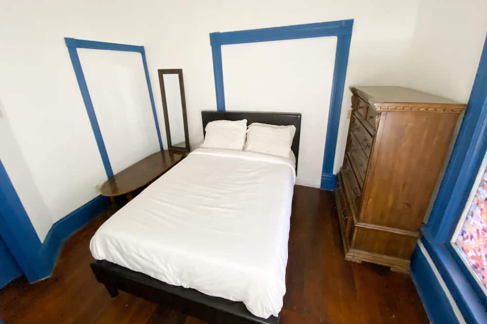 Photo of Bedroom in Downtown San Diego