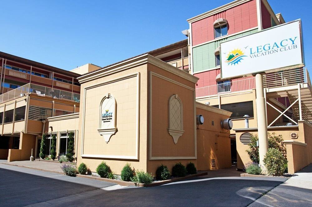 Photo of Others in Downtown Reno