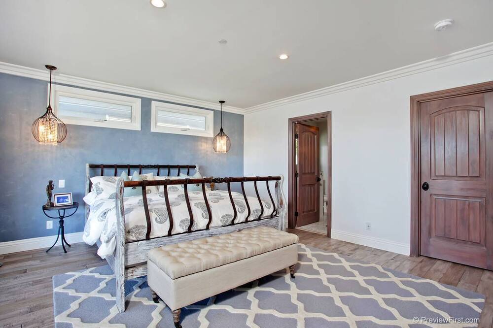 Photo of Bedroom in Laguna Beach