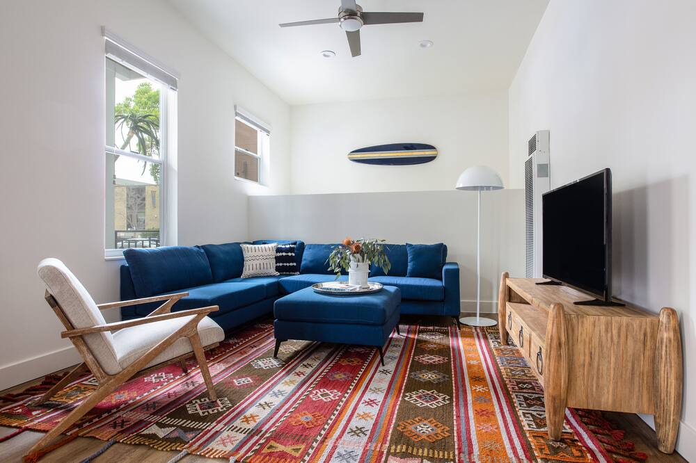 Photo of Livingroom in Downtown San Diego