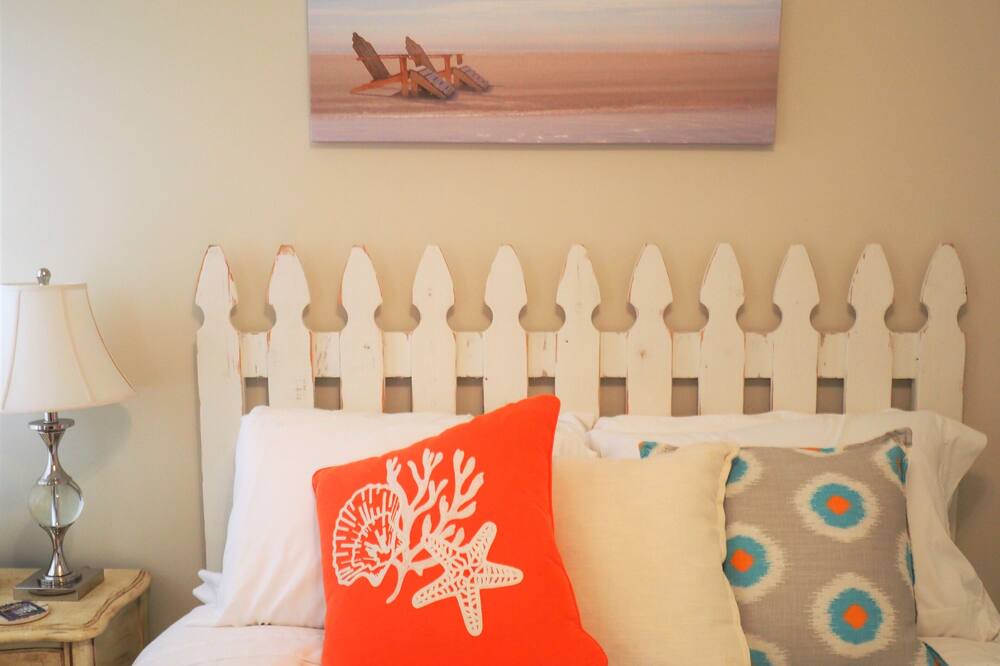 Photo of Bedroom in Peninsula