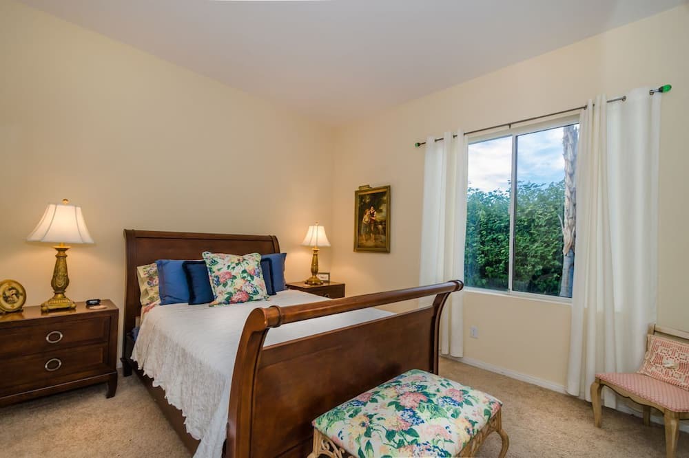 Photo of Bedroom in Sunrise Vista Chino
