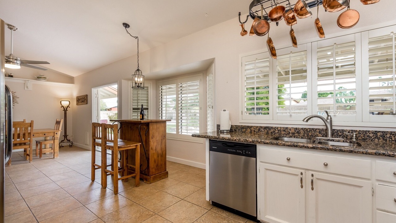 Photo of Kitchen in Paradise Vista Estates