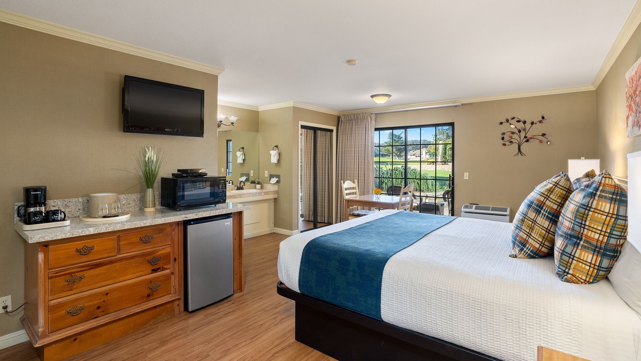 Photo of Bedroom in Baywood-Los Osos
