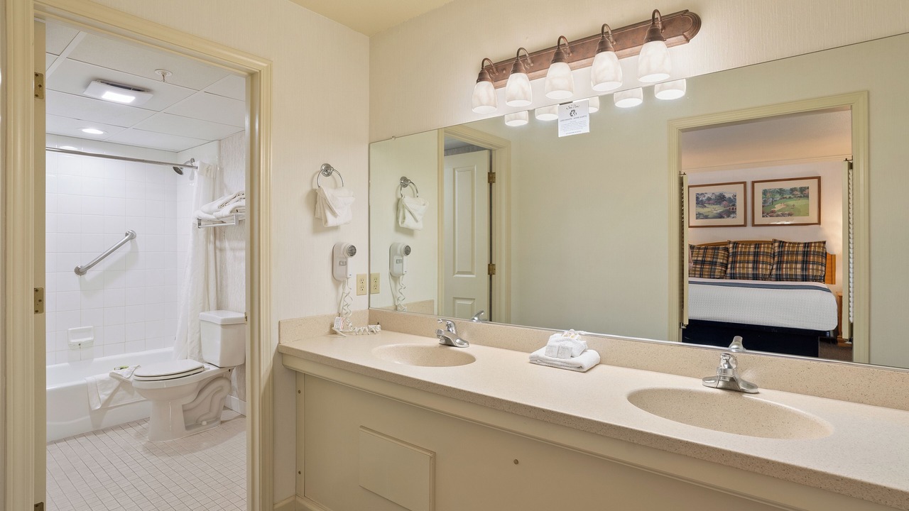 Photo of Bathroom in Baywood-Los Osos