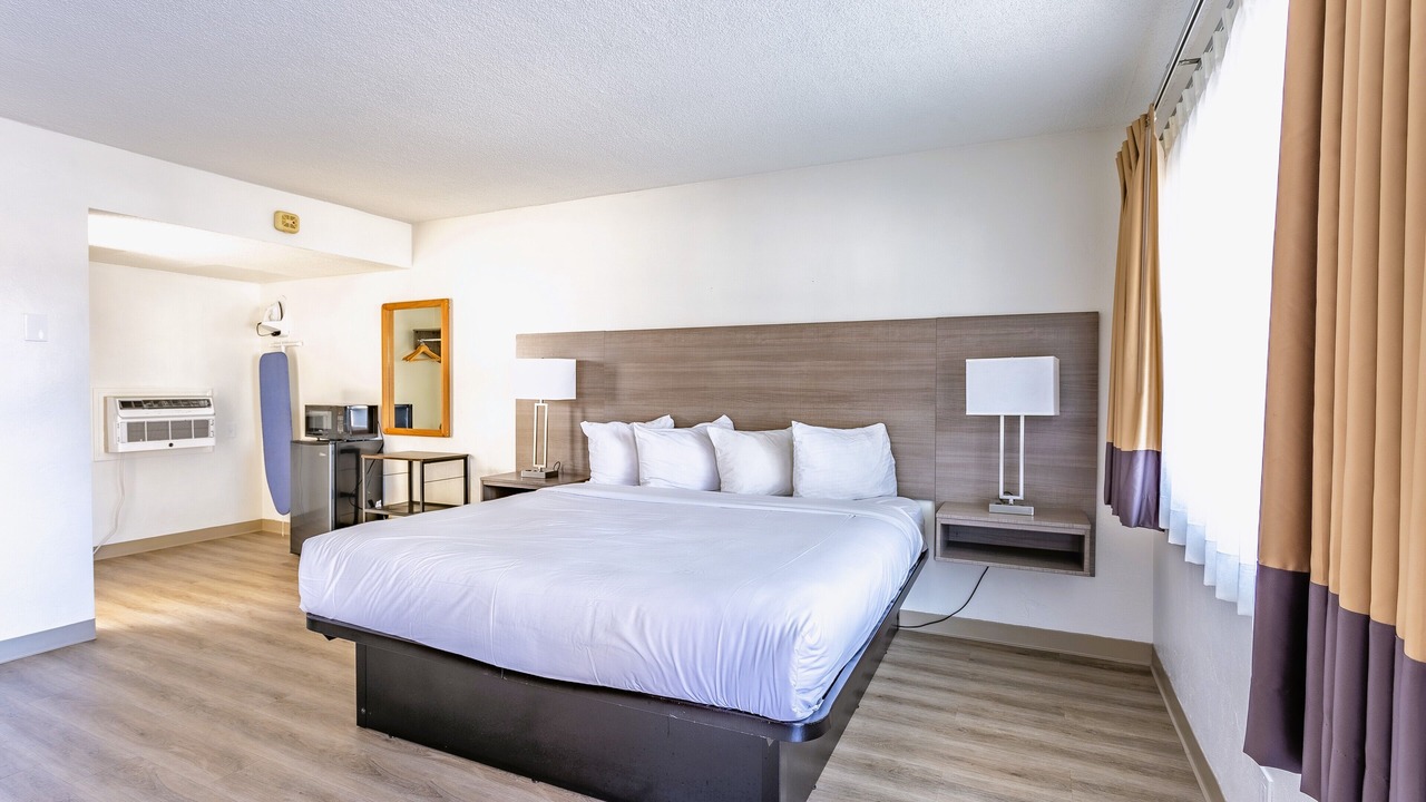 Photo of Bedroom in Morro Bay