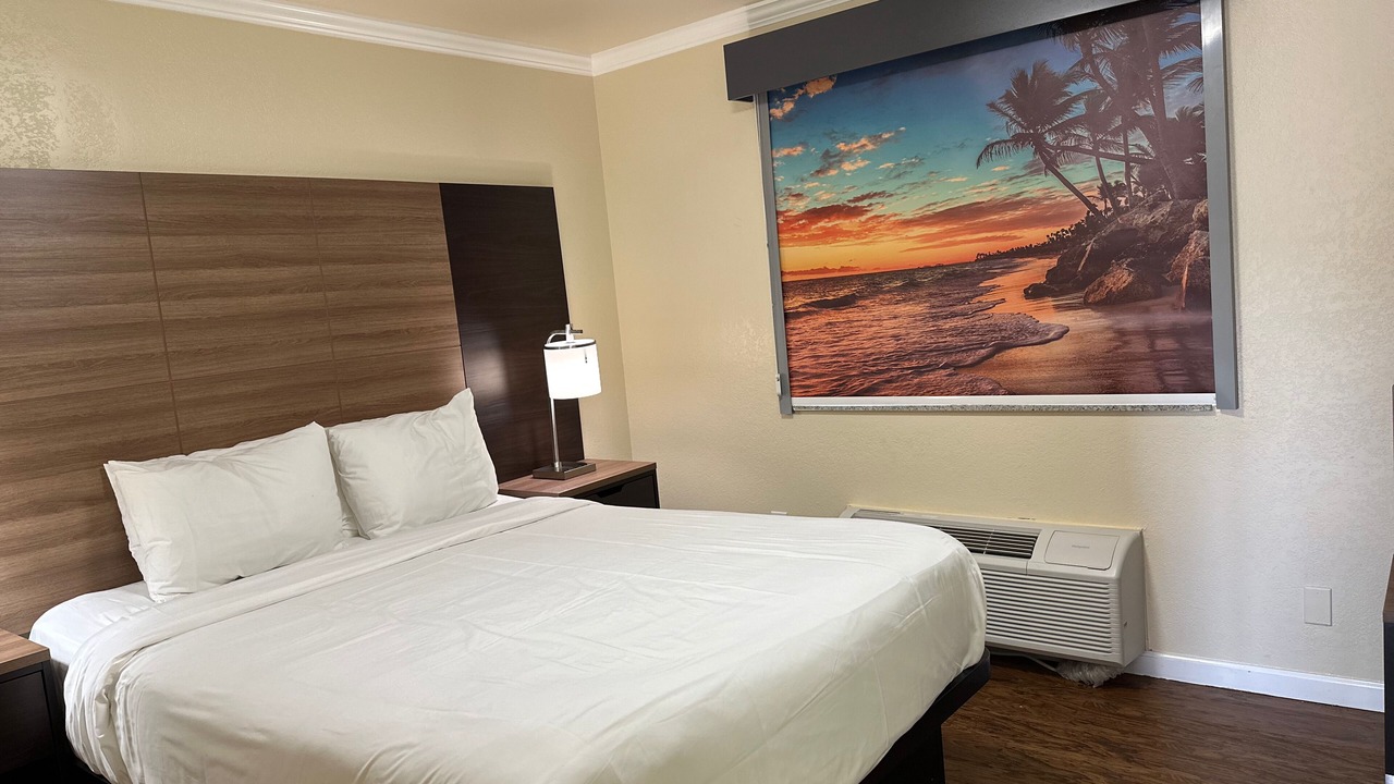 Photo of Bedroom in Cayucos