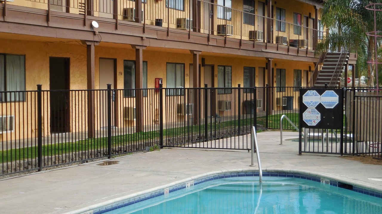 Photo of Outdoor in Oildale