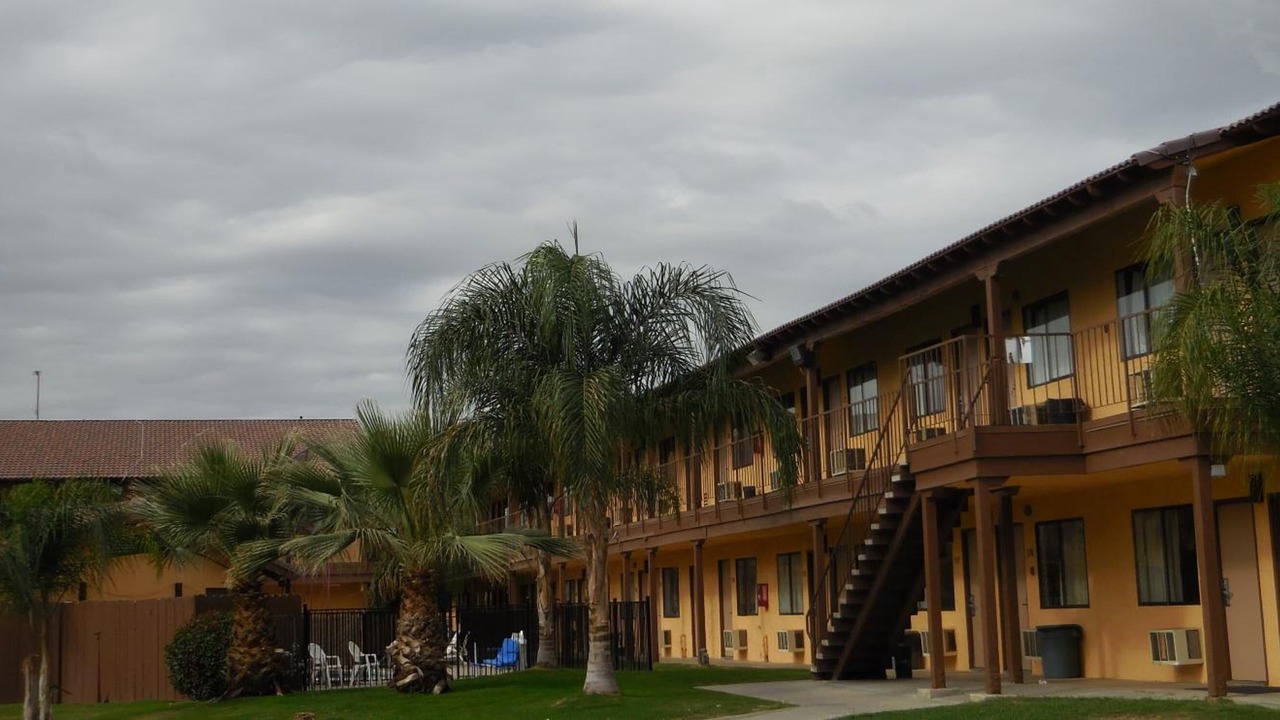 Photo of Outdoor in Oildale