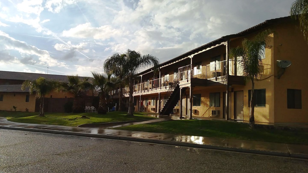 Photo of Outdoor in Oildale