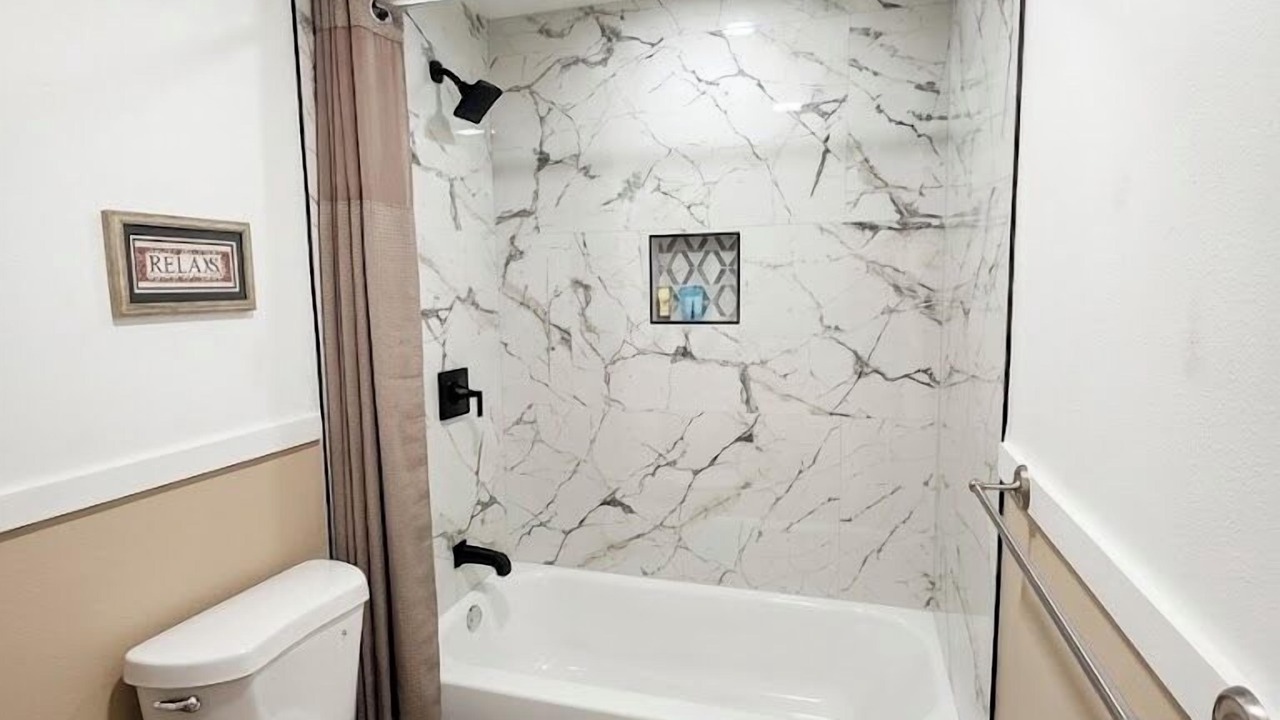 Photo of Bathroom in Chemult