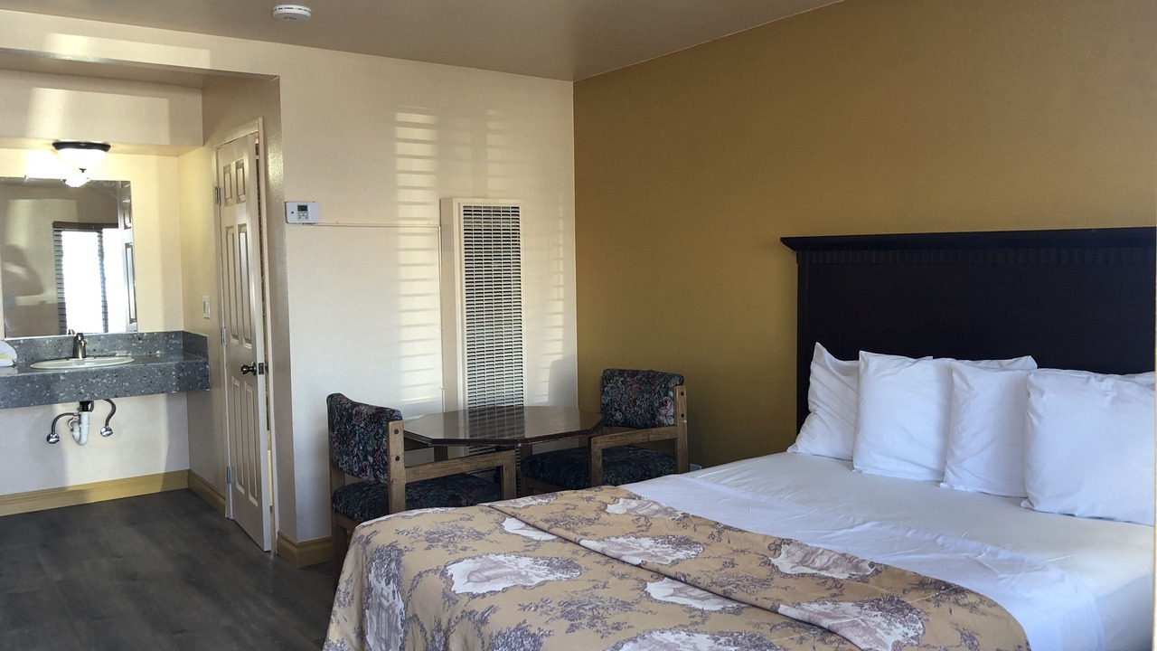 Photo of Bedroom in Downtown