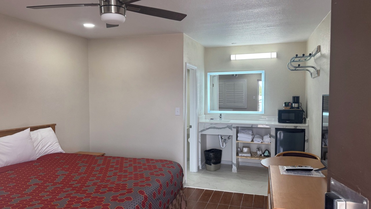 Photo of Bedroom in Brawley