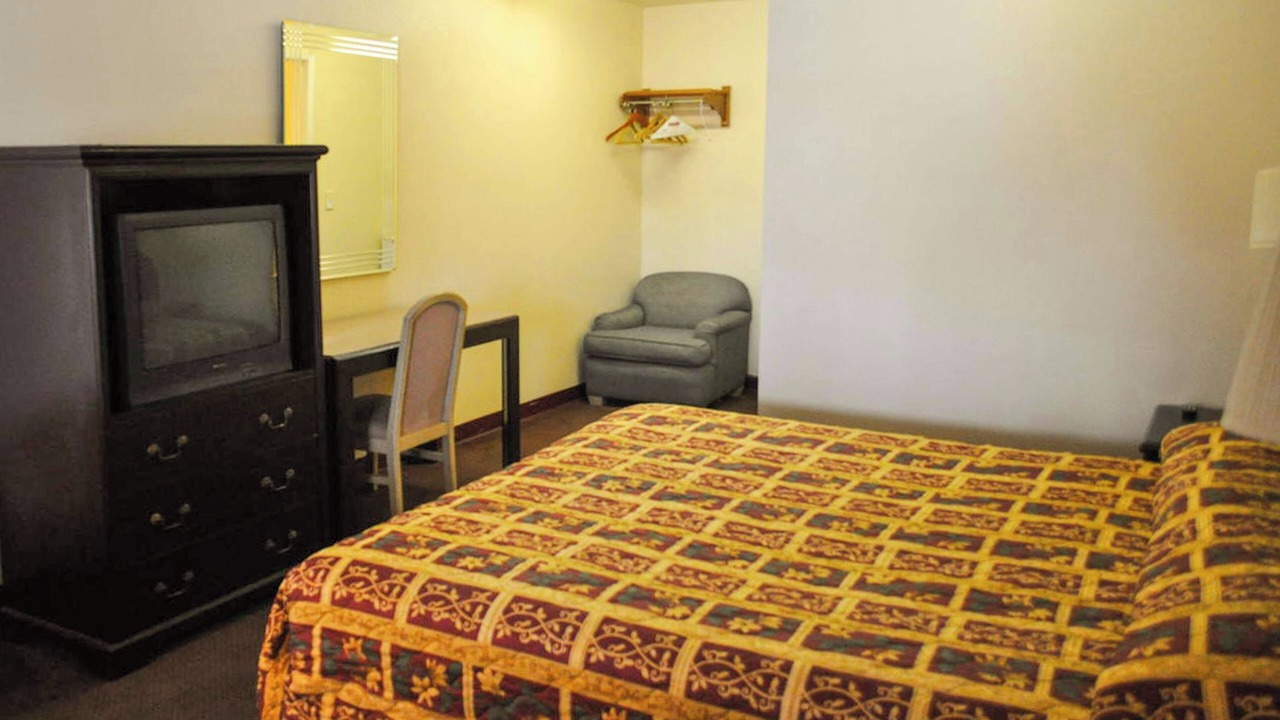 Photo of Bedroom in Calexico